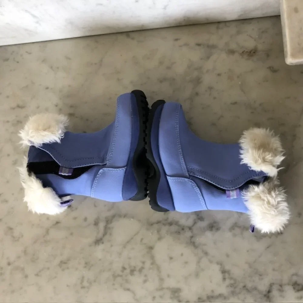 LANDS' END Little Girl Dual Hook & Loop Closure Faux Fur Lined Periwinkl…